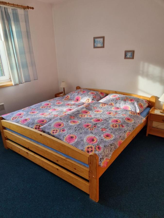 Pension Pek Kubova Huť Exterior foto